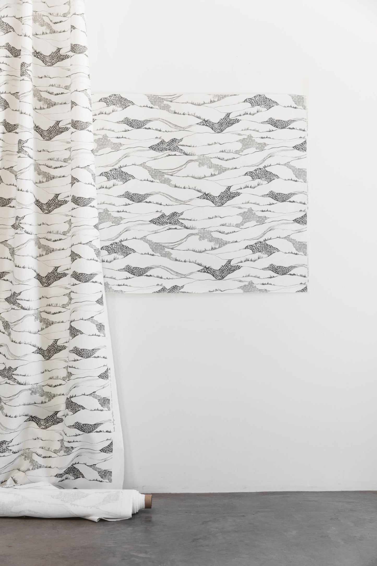 TOILE DE TERRAIN: Graphite