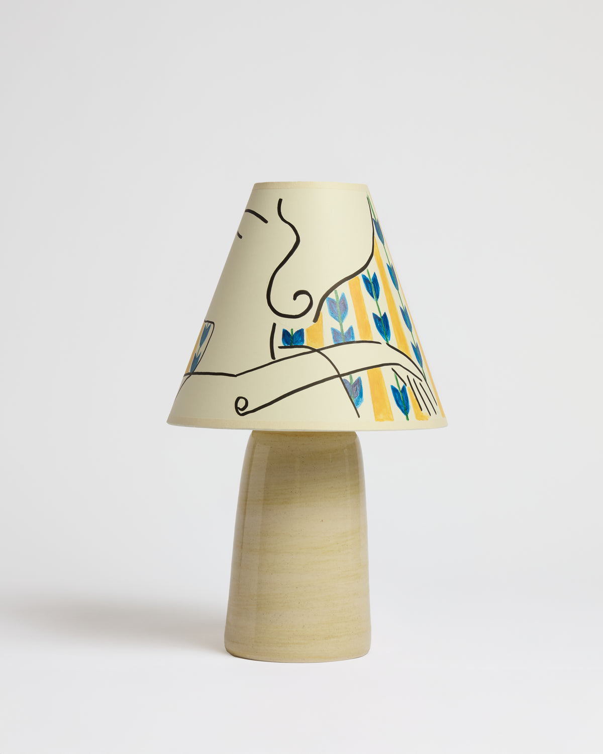 The Kiss Table Lamp