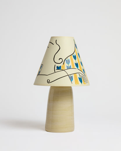 The Kiss Table Lamp