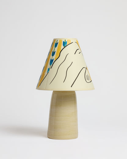The Kiss Table Lamp